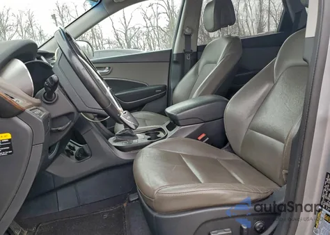 2017 Hyundai Santa Fe Se z USA, uszkodzony, nr VIN KM8SNDHF9HU240447